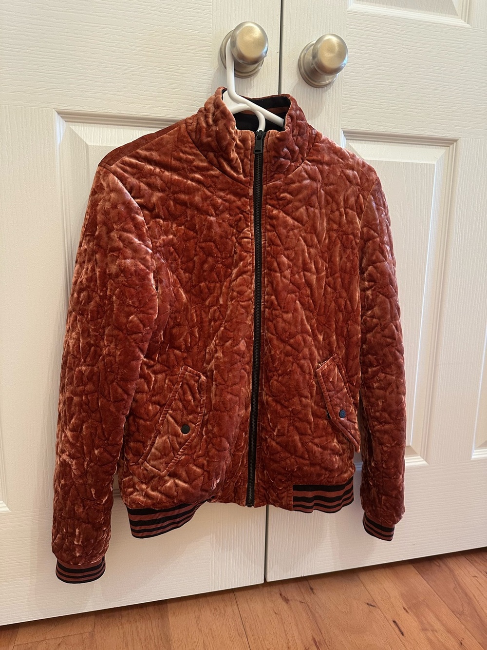 Bernardo Quilted Velvet Zip-Front Bomber in Rust
